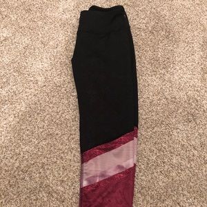 WOMENS CAPRI LEGGINGS